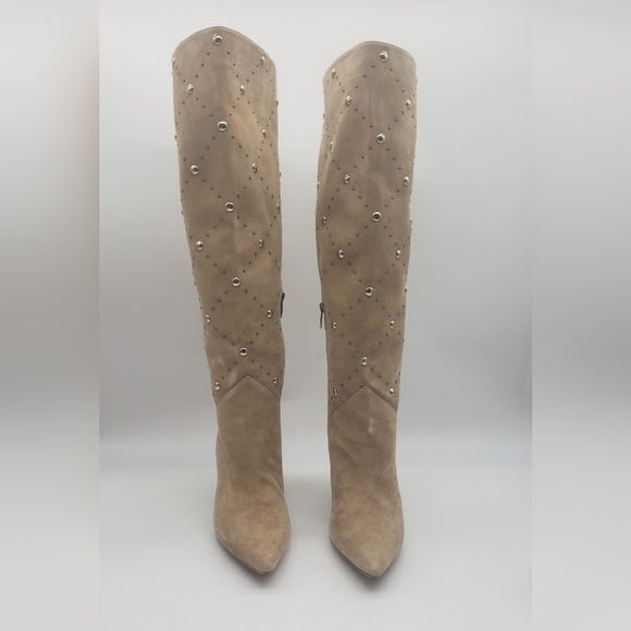 257- Vince Camuto Fimulie Studded Suede Boots Size 9 NWT - Picture 3 of 12